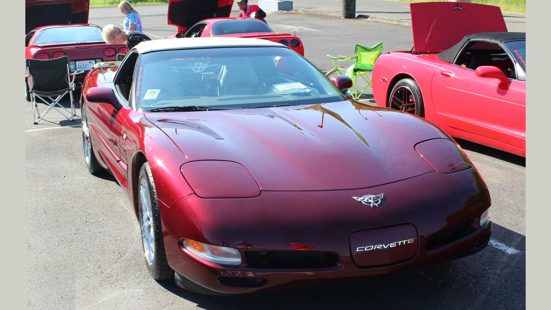 Click to Enlarge-Esc to Close Corvette Generations/C5/C5 2003 Purple Anniv Edn LLK.webp